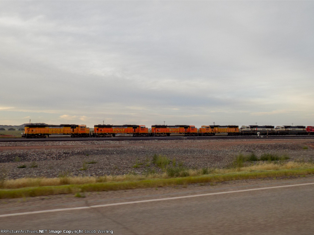 BNSF 9966, BNSF 9983, BSNF 9987, BNSF 9949, BNSF 9506, and BNSF 9789